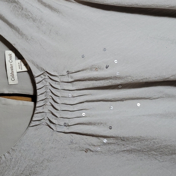 Coldwater Creek* Sleevless top* Pale Gray/Sequins* Sz L - Picture 2 of 6